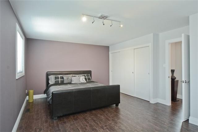 795 Grandview St N, House detached with 3 bedrooms, 2 bathrooms and 5 parking in Oshawa ON | Image 12