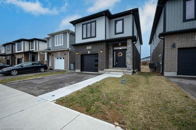 904 Chapel Hill Court, House detached with 3 bedrooms, 2 bathrooms and 3 parking in Kitchener ON | Image 34