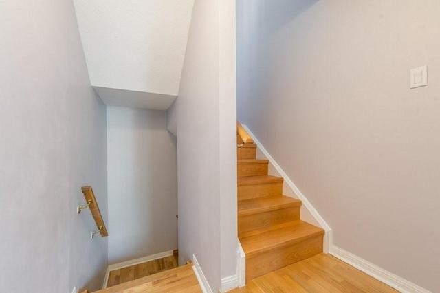 11A Crawford St, Townhouse with 3 bedrooms, 3 bathrooms and 1 parking in Toronto ON | Image 24
