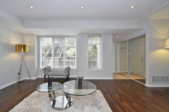 1212 - 5 Everson Dr, Townhouse with 2 bedrooms, 2 bathrooms and 2 parking in Toronto ON | Image 34