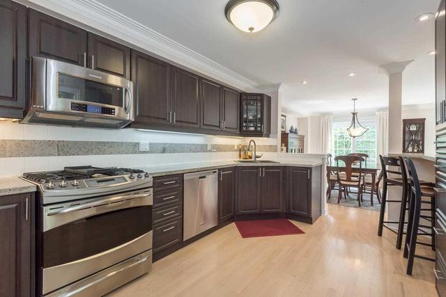 30 - 2250 Rockingham Dr, Townhouse with 3 bedrooms, 4 bathrooms and 2 parking in Oakville ON | Image 5