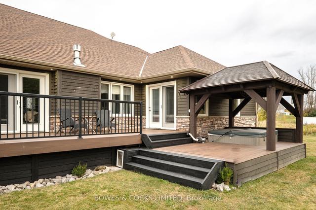 509 Hillhead Rd, House detached with 4 bedrooms, 4 bathrooms and 13 parking in Kawartha Lakes ON | Image 30