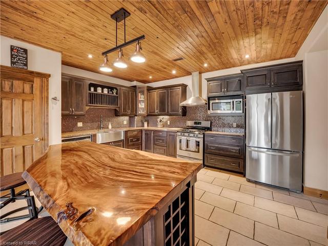 18 Evans Drive, House detached with 5 bedrooms, 4 bathrooms and 10 parking in Kawartha Lakes ON | Image 26