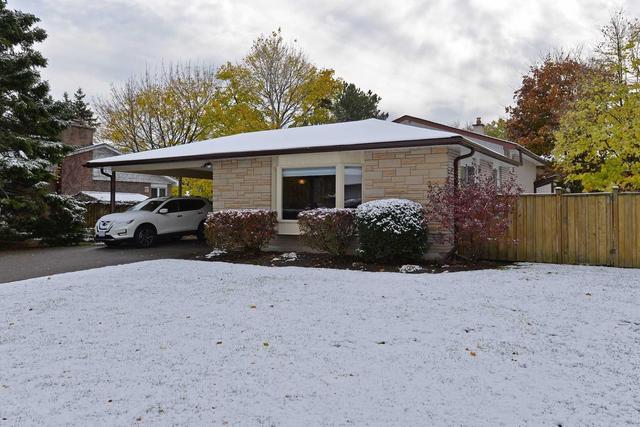 2 Burrells Rd, House detached with 3 bedrooms, 2 bathrooms and 5 parking in Ajax ON | Image 1