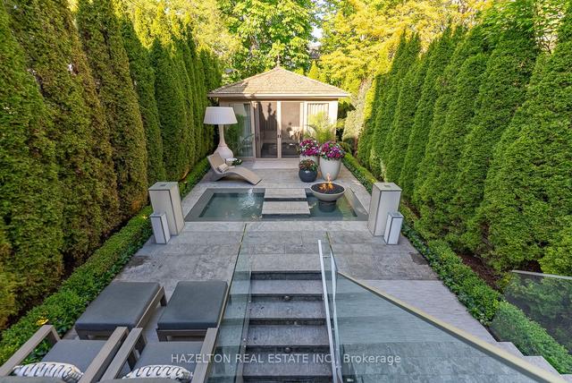 9 Parkwood Ave, House semidetached with 4 bedrooms, 5 bathrooms and 3 parking in Toronto ON | Image 22