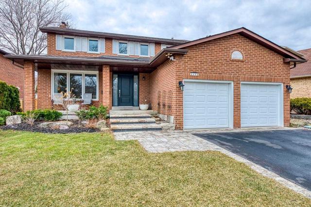 1176 Old Post Dr, House detached with 4 bedrooms, 3 bathrooms and 4 parking in Oakville ON | Image 1