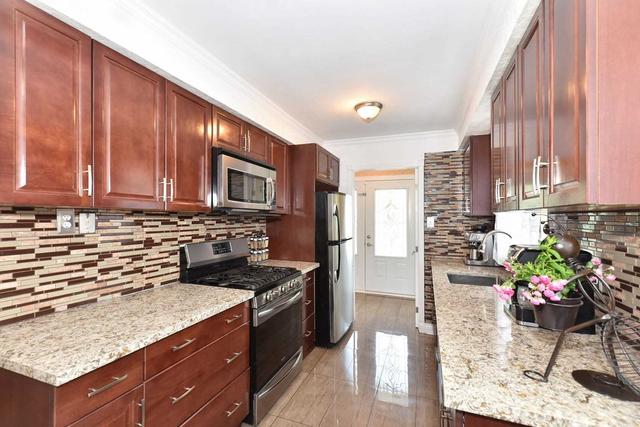 925 Forestwood Dr, House detached with 4 bedrooms, 3 bathrooms and 4 parking in Mississauga ON | Image 38