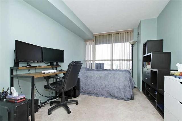 514 - 33 Weldrick Rd E, Condo with 3 bedrooms, 2 bathrooms and 1 parking in Richmond Hill ON | Image 11