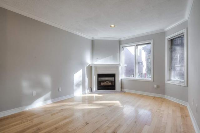 Th22 - 232 St George St, Townhouse with 2 bedrooms, 2 bathrooms and 1 parking in Toronto ON | Image 4