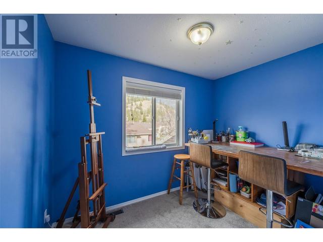 137 - 1458 Penticton Avenue, House attached with 3 bedrooms, 1 bathrooms and 1 parking in Penticton BC | Image 29