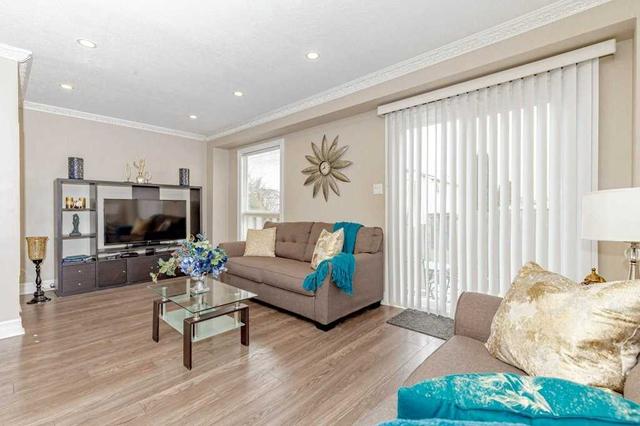 69 - 69 Morley Cres S, Townhouse with 3 bedrooms, 2 bathrooms and 2 parking in Brampton ON | Image 30