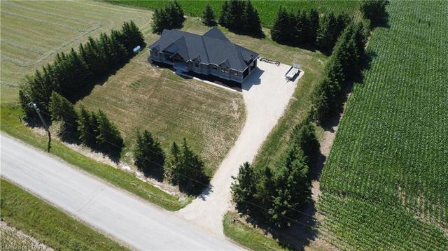 7751 Sideroad 7 East, House detached with 3 bedrooms, 3 bathrooms and 12 parking in Wellington North ON | Image 40