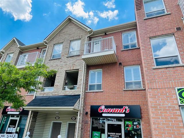 98 Old Kennedy Rd, Townhouse with 2 bedrooms, 2 bathrooms and 1 parking in Markham ON | Image 1