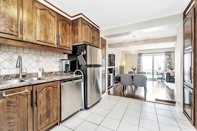 2 Harridine Lane, Townhouse with 3 bedrooms, 2 bathrooms and 2 parking in Ajax ON | Image 7