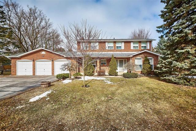 8 Valewood Dr, House detached with 4 bedrooms, 3 bathrooms and 6 parking in Caledon ON | Image 1
