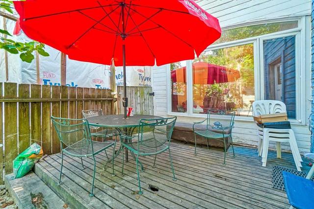 157 Huron St, House semidetached with 5 bedrooms, 2 bathrooms and 2 parking in Toronto ON | Image 10