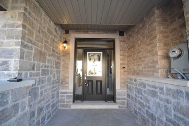 396 Twinflower Pl, House attached with 2 bedrooms, 3 bathrooms and 2 parking in Milton ON | Image 14