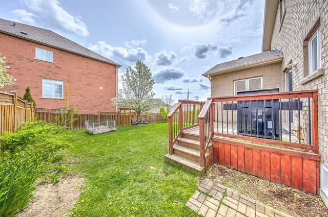 41 Shadow Falls Dr, House detached with 4 bedrooms, 4 bathrooms and 6 parking in Richmond Hill ON | Image 14