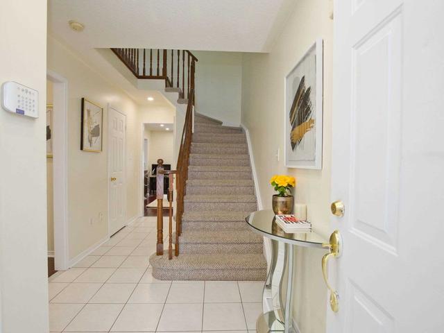 162 Sunforest Dr, House detached with 3 bedrooms, 4 bathrooms and 5.5 parking in Brampton ON | Image 12