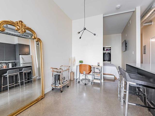 ph817 - 510 King St E, Condo with 2 bedrooms, 2 bathrooms and 1 parking in Toronto ON | Image 4