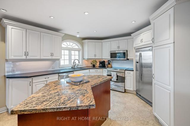 130 Riverview Blvd, House detached with 4 bedrooms, 4 bathrooms and 7 parking in St. Catharines ON | Image 5