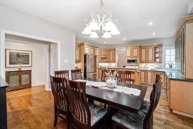 1354 Lochlin Tr, House detached with 4 bedrooms, 5 bathrooms and 10 parking in Mississauga ON | Image 4