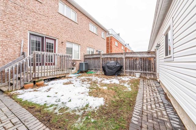 5481 Festival Dr, House semidetached with 3 bedrooms, 4 bathrooms and 2 parking in Mississauga ON | Image 30