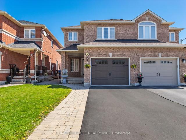 34 Kalmar Cres, House semidetached with 3 bedrooms, 4 bathrooms and 3 parking in Richmond Hill ON | Image 1