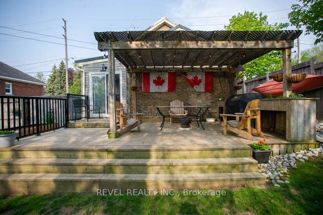 257 Clarence St, House detached with 3 bedrooms, 2 bathrooms and 5 parking in Brantford ON | Image 17