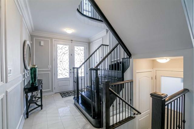 6 Midcrest Circ, House detached with 4 bedrooms, 5 bathrooms and 6 parking in Brampton ON | Image 23