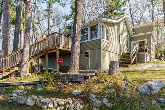 99 Bala Park Island, House detached with 4 bedrooms, 2 bathrooms and 1 parking in Muskoka Lakes ON | Image 34