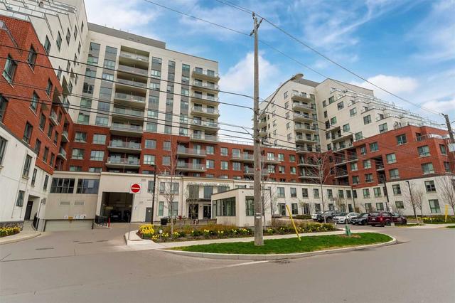 823 - 22 East Haven Dr, Condo with 2 bedrooms, 2 bathrooms and 1 parking in Toronto ON | Image 12