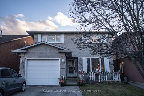 218 Parkwood Cres, House detached with 3 bedrooms, 3 bathrooms and 5 parking in Hamilton ON | Card Image