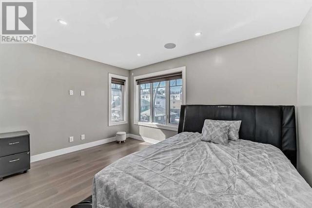 1808 8 Street Sw, House semidetached with 5 bedrooms, 3 bathrooms and 2 parking in Calgary AB | Image 12