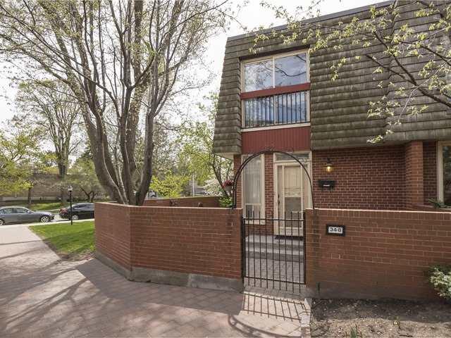 th8 - 34 Yorkminster Rd, Townhouse with 2 bedrooms, 2 bathrooms and 1 parking in Toronto ON | Image 1
