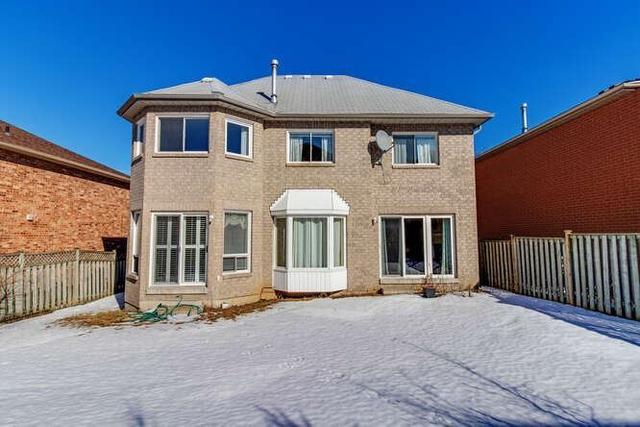 267 Hoover Dr, House detached with 4 bedrooms, 3 bathrooms and 6 parking in Pickering ON | Image 32