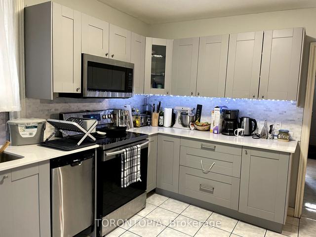 main - 2346.5 Queen St E, House detached with 2 bedrooms, 1 bathrooms and 0 parking in Toronto ON | Image 24