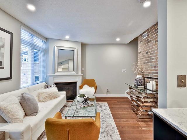 17 - 100 Redpath Ave, Townhouse with 2 bedrooms, 2 bathrooms and 1 parking in Toronto ON | Image 17