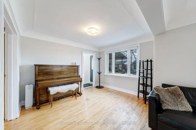 23 Shadyside Ave, House detached with 2 bedrooms, 2 bathrooms and 2 parking in Hamilton ON | Image 28