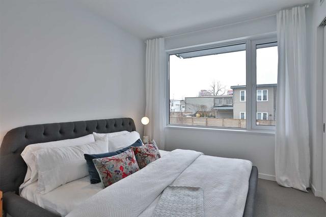 th106 - 138 St Helen's Ave, Townhouse with 2 bedrooms, 3 bathrooms and 1 parking in Toronto ON | Image 18