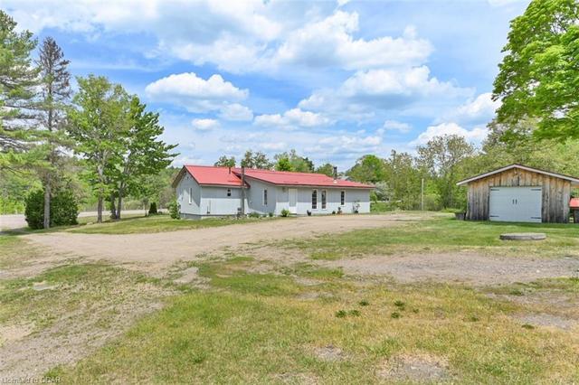 113456 Highway 7, House detached with 3 bedrooms, 2 bathrooms and 13 parking in Addington Highlands ON | Image 27