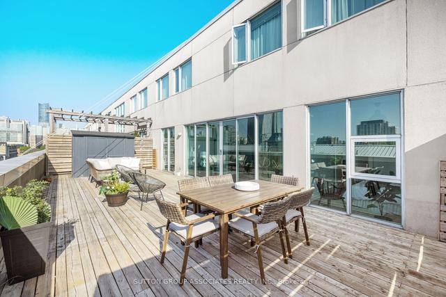 607 - 160 Baldwin St, Condo with 2 bedrooms, 2 bathrooms and 1 parking in Toronto ON | Image 12