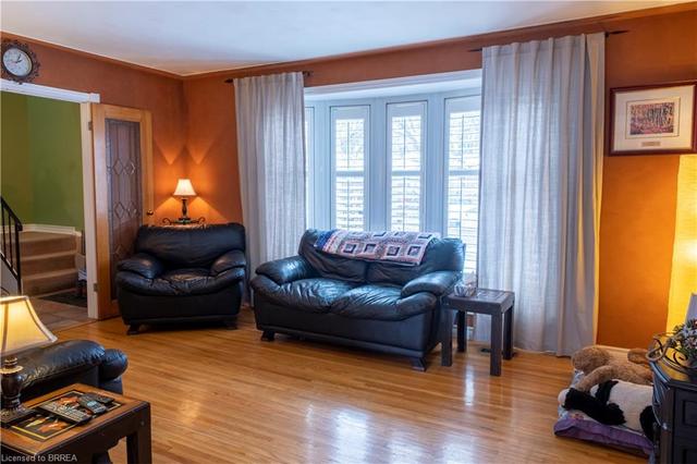 7 Acorn Lane, House detached with 4 bedrooms, 2 bathrooms and null parking in Brantford ON | Image 6