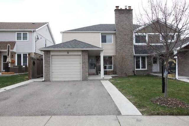 8 Nottawasaga Cres, House semidetached with 3 bedrooms, 4 bathrooms and 3 parking in Brampton ON | Image 1