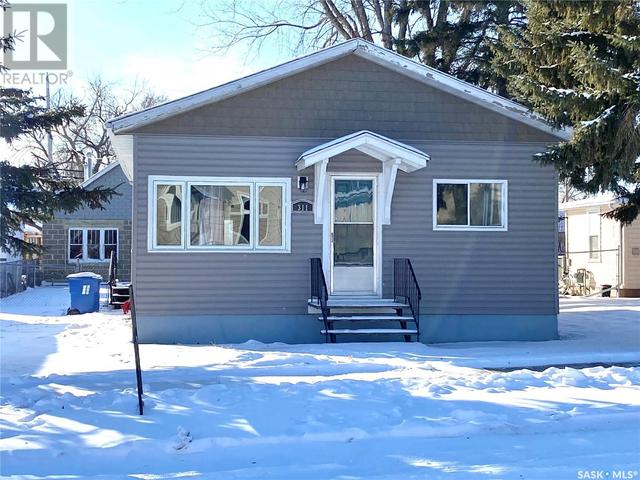 311 Fifth Avenue E, House detached with 2 bedrooms, 1 bathrooms and null parking in Melville SK | Image 16