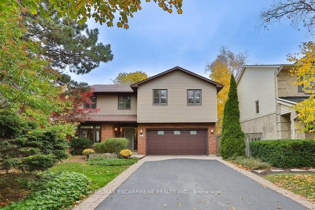 14 Foxhound Crt, House detached with 4 bedrooms, 3 bathrooms and 8 parking in Hamilton ON | Image 12