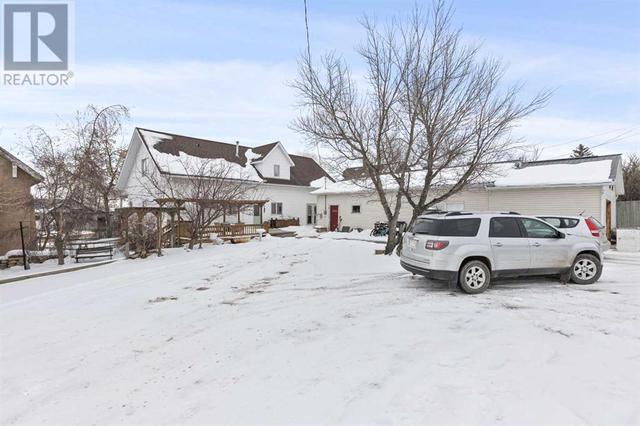 127 2nd Avenue W, House detached with 4 bedrooms, 2 bathrooms and 2 parking in Hussar AB | Image 41