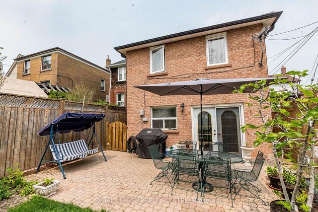 59 Earlsdale Ave, House detached with 3 bedrooms, 2 bathrooms and 3 parking in Toronto ON | Image 28