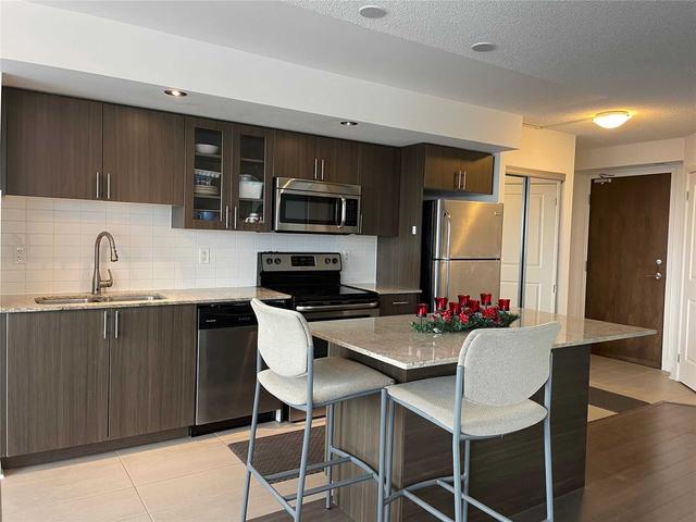 710 - 75 Norman Bethune Ave, Condo with 1 bedrooms, 1 bathrooms and 1 parking in Richmond Hill ON | Card Image