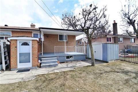 120 Duncanwoods Dr, House semidetached with 3 bedrooms, 2 bathrooms and 4 parking in Toronto ON | Image 13
